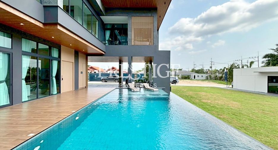 出售 4 卧室 独立屋 在 Bang Lamung, Chon Buri