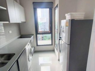 For sale 1 bed condo in Huai Khwang, Bangkok
