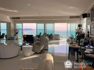 For sale 4 bed apartment in Na Jomtien, Pattaya