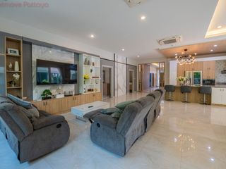 For sale 6 bed house in Bang Lamung, Chonburi