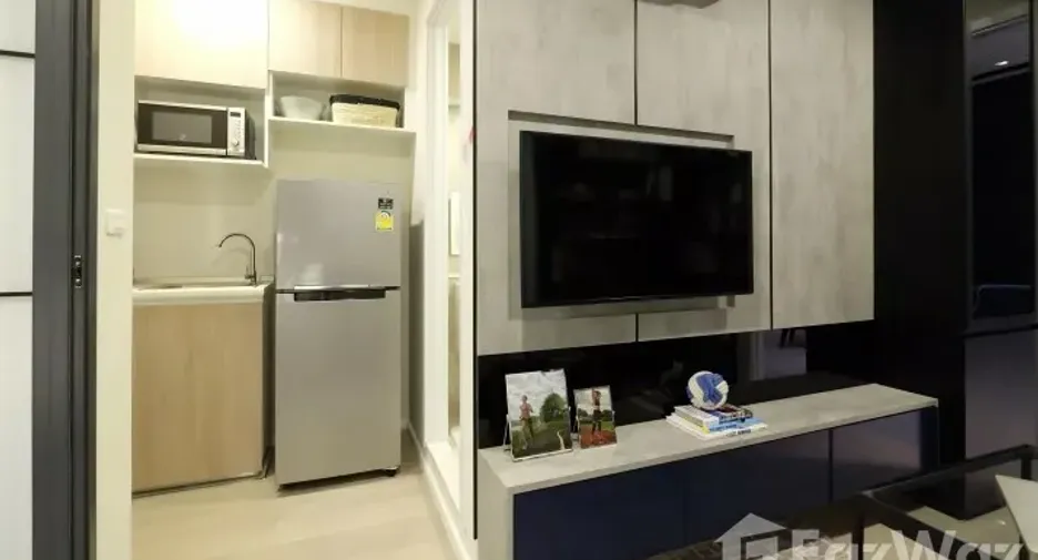For sale studio condo in Phaya Thai, Bangkok