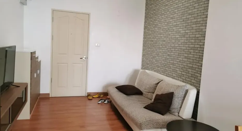 For sale 1 bed condo in Huai Khwang, Bangkok
