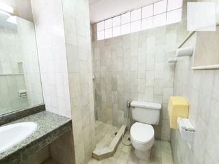 For sale 9 bed office in Bang Phlat, Bangkok