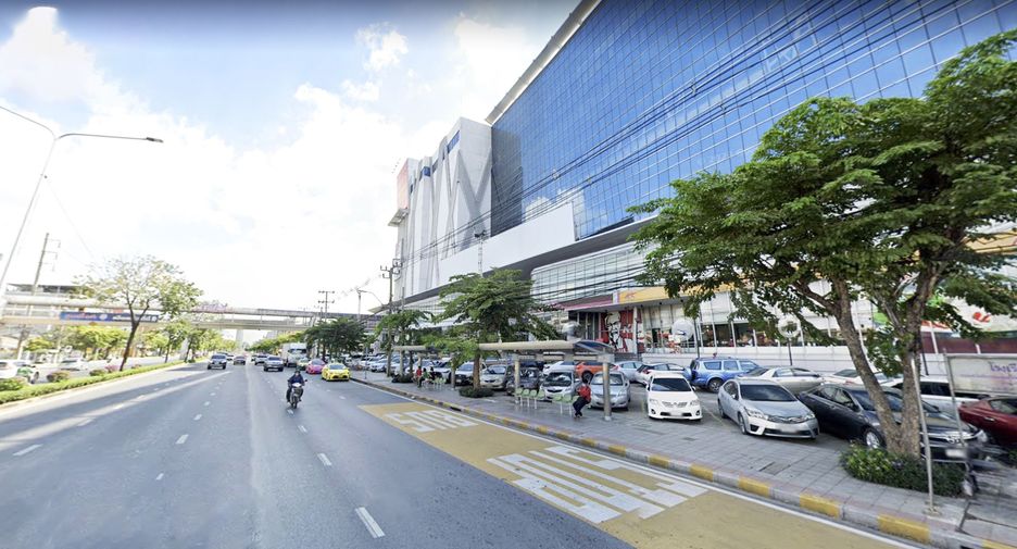 For sale 9 bed office in Bang Phlat, Bangkok