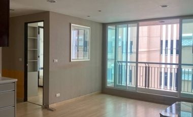 For sale 2 bed condo in Pathum Wan, Bangkok