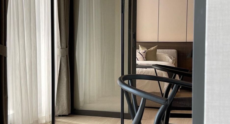For rent 1 bed condo in Pathum Wan, Bangkok