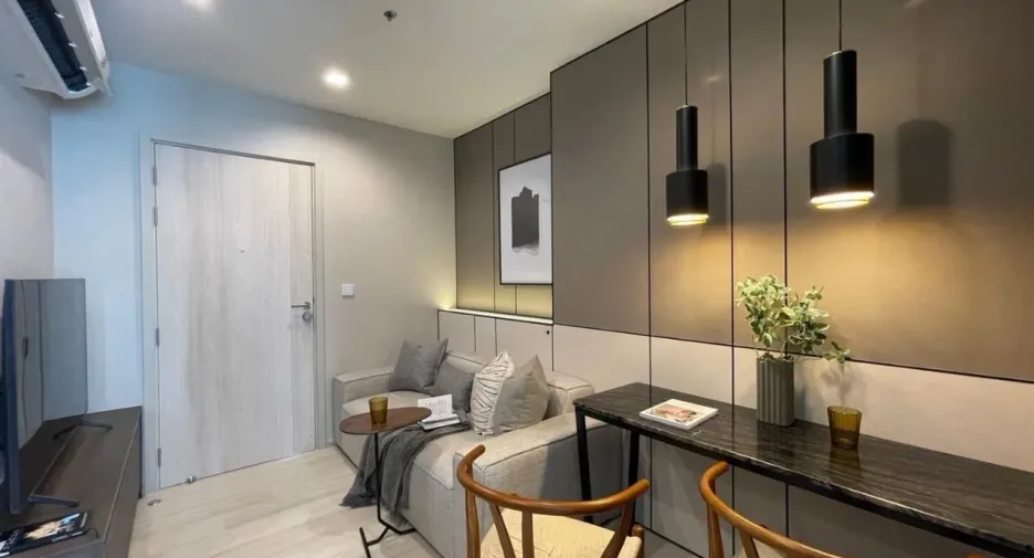 For rent 1 bed condo in Pathum Wan, Bangkok