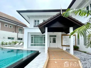 For sale 4 bed villa in Mueang Phuket, Phuket