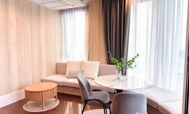 For rent 2 bed condo in Ratchathewi, Bangkok