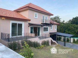 For sale 3 bed house in Sattahip, Chonburi