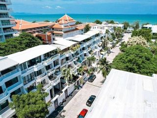 For sale 8 bed townhouse in Bang Lamung, Chonburi