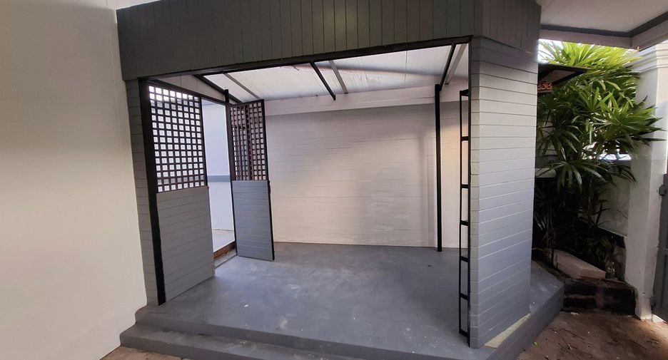 For sale 2 bed house in Sattahip, Chonburi