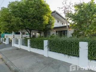 For sale 3 bed house in San Kamphaeng, Chiang Mai