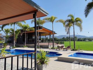 For sale 5 bed house in Doi Saket, Chiang Mai