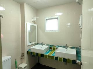 For rent 3 bed townhouse in Hua Hin, Prachuap Khiri Khan