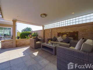For sale 6 bed villa in Cha Am, Phetchaburi