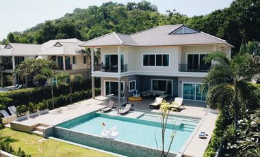 For rent 4 bed villa in Hua Hin, Prachuap Khiri Khan