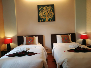 For rent 2 bed condo in Cha Am, Phetchaburi