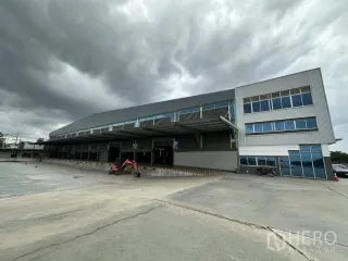 For rent warehouse in Bang Sao Thong, Samut Prakan