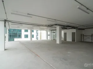 Аренда и продажа офис в Суан Луанг, Бангкок