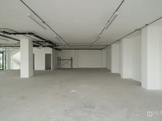 Аренда и продажа офис в Суан Луанг, Бангкок