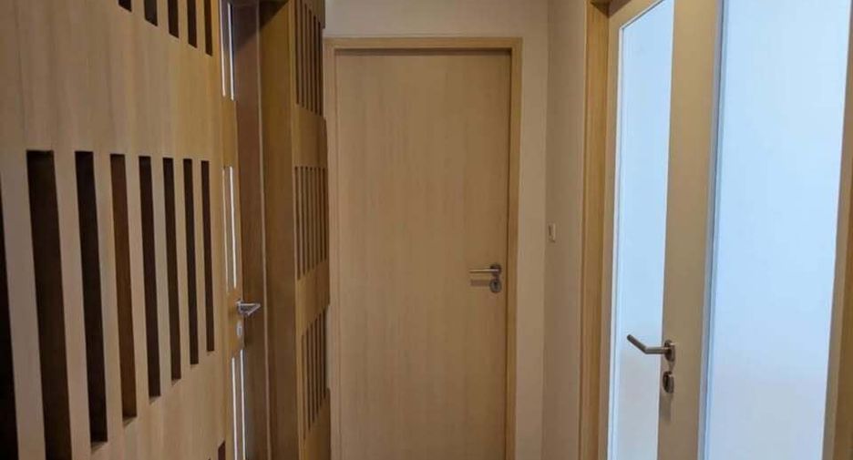 For rent 2 bed condo in Phaya Thai, Bangkok