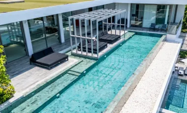 For sale 4 bed condo in Thalang, Phuket