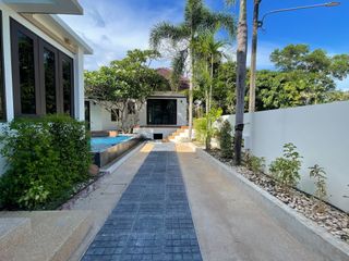 For sale 5 bed villa in Thalang, Phuket