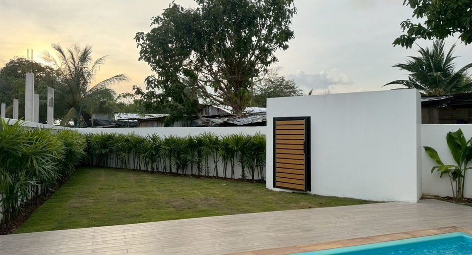For rent 3 Beds villa in Mueang Phuket, Phuket
