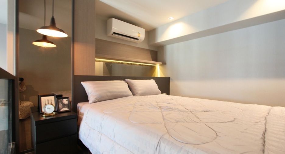 For sale 1 Beds condo in Phaya Thai, Bangkok