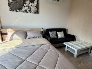 For sale スタジオ condo in Phra Khanong, Bangkok