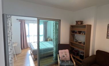 For sale 1 bed condo in Khlong Toei, Bangkok
