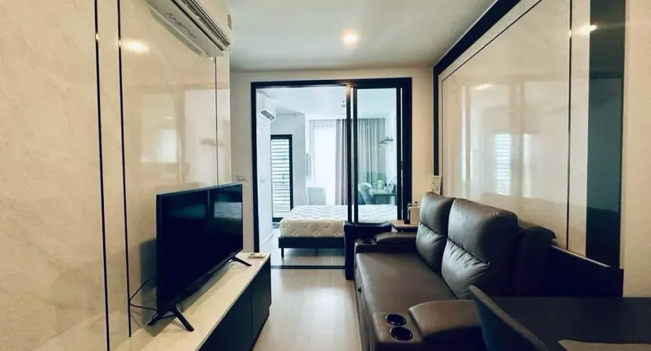 For rent 1 bed condo in Phaya Thai, Bangkok