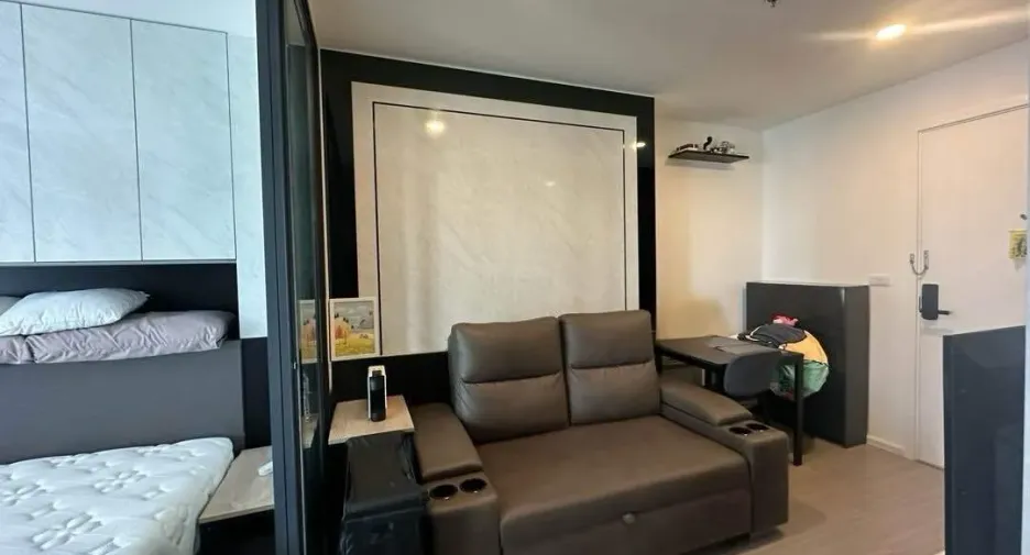 For rent 1 bed condo in Phaya Thai, Bangkok