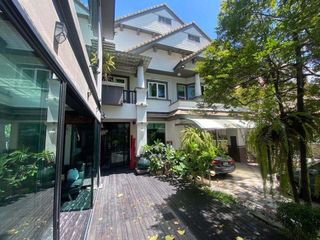 For sale 5 Beds house in Suan Luang, Bangkok