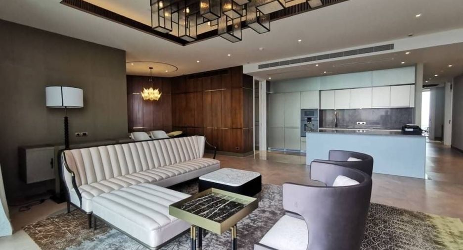 For sale 3 bed condo in Khlong San, Bangkok