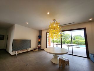 For sale 5 bed villa in Thalang, Phuket