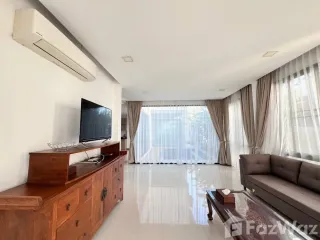 For rent 5 bed villa in Mueang Chiang Mai, Chiang Mai