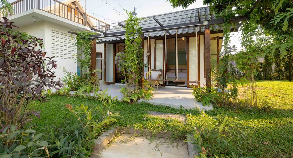 For rent and for sale 5 bedrooms house in Saraphi, Chiang Mai
