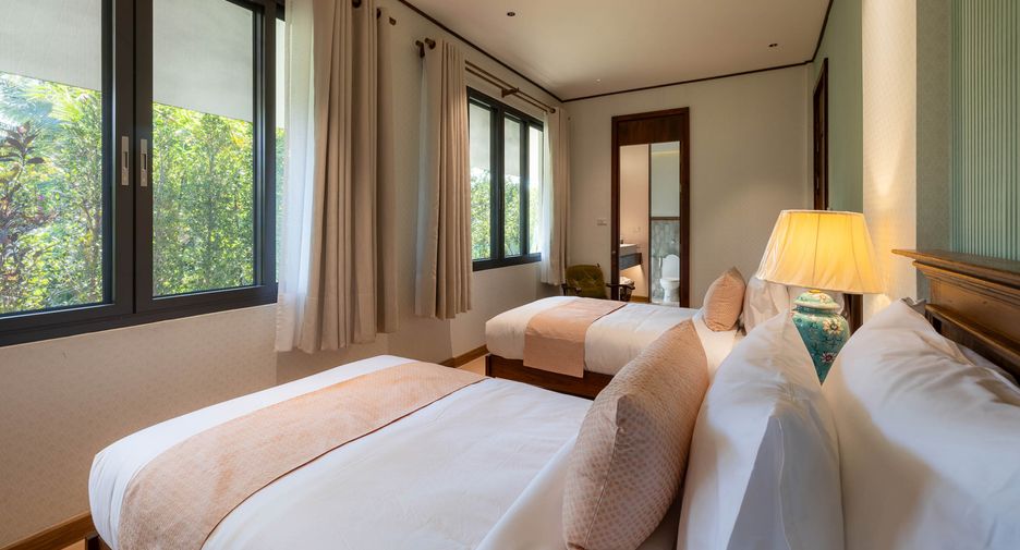 For rent and for sale 5 bedrooms house in Saraphi, Chiang Mai