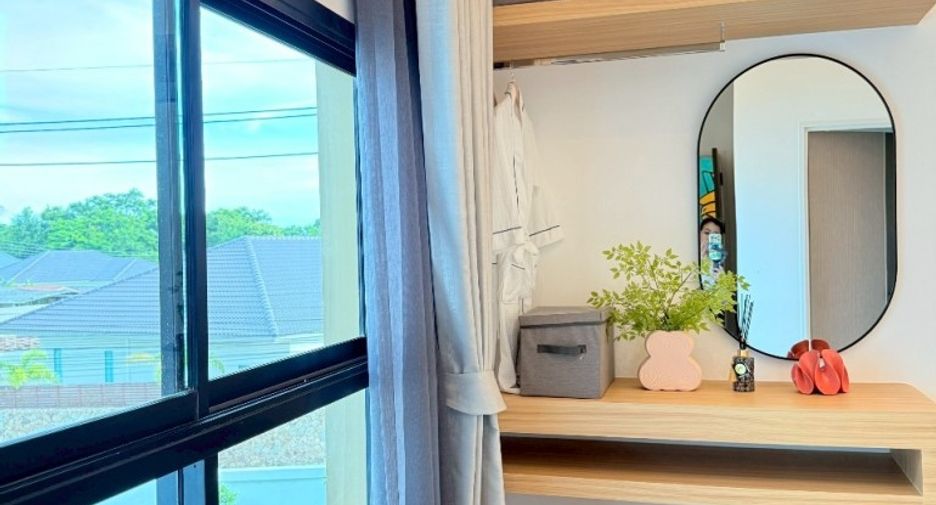 For sale 5 bedrooms house in Huay Yai, Pattaya