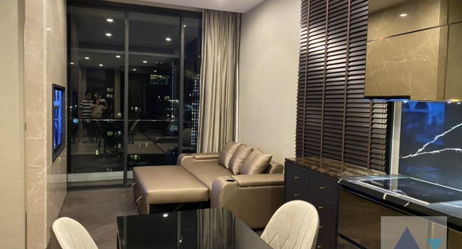For rent and for sale 2 bed condo in Khlong Toei, Bangkok