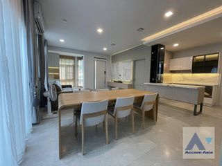 For rent 4 Beds house in Prawet, Bangkok