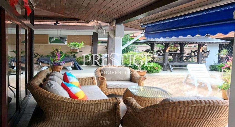 For rent 3 bedrooms house in East Pattaya, Pattaya
