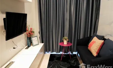For sale 1 bed condo in Watthana, Bangkok