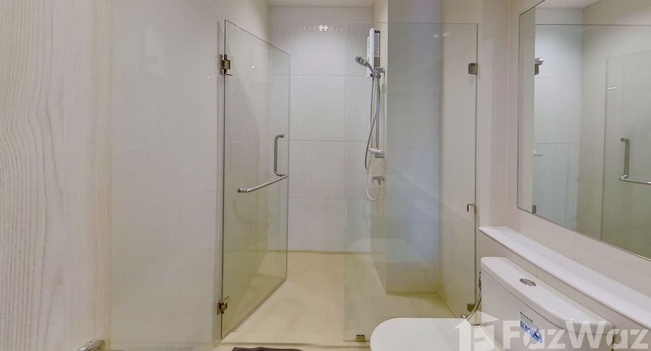 For rent 2 bed condo in Pathum Wan, Bangkok