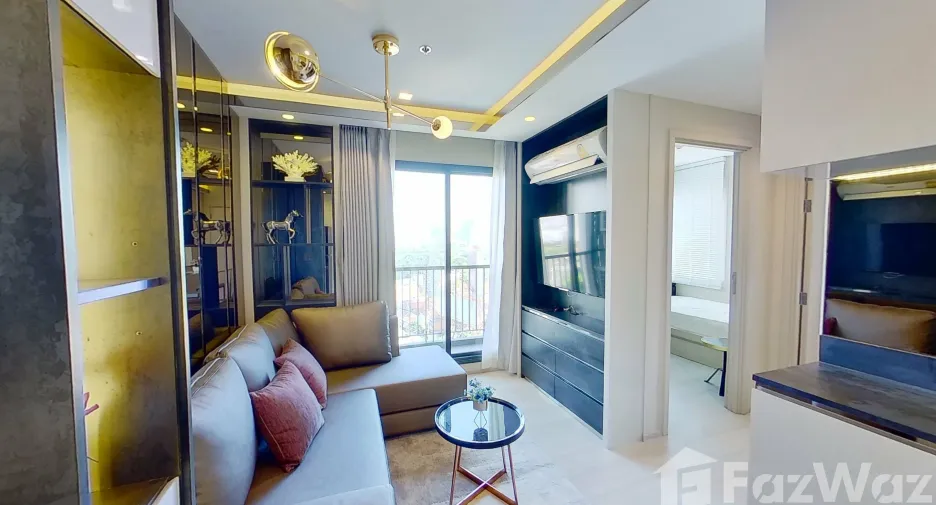 For rent 2 bed condo in Pathum Wan, Bangkok