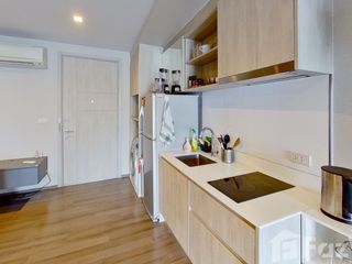 For sale 1 bed condo in Phra Khanong, Bangkok