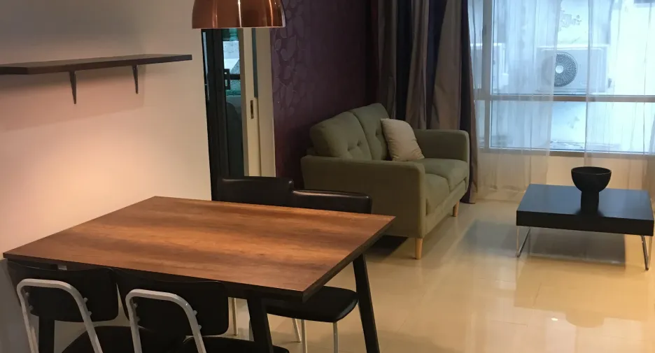 For rent 2 bed condo in Khlong Toei, Bangkok