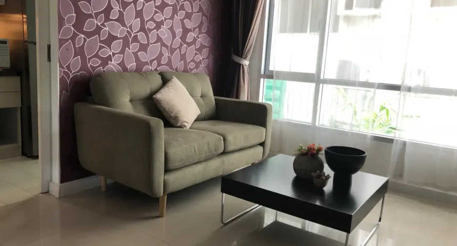 For rent 2 bed condo in Khlong Toei, Bangkok